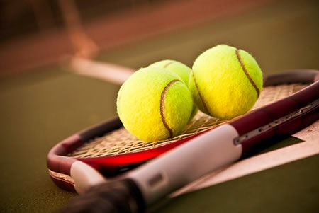 Quadra de Tenis na Granja Viana